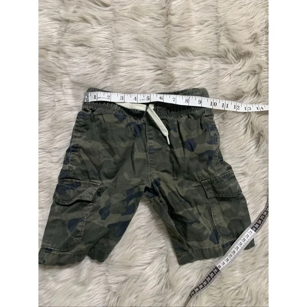 Old Navy Boys Hot Cargo Camo Shorts Small (6-7)